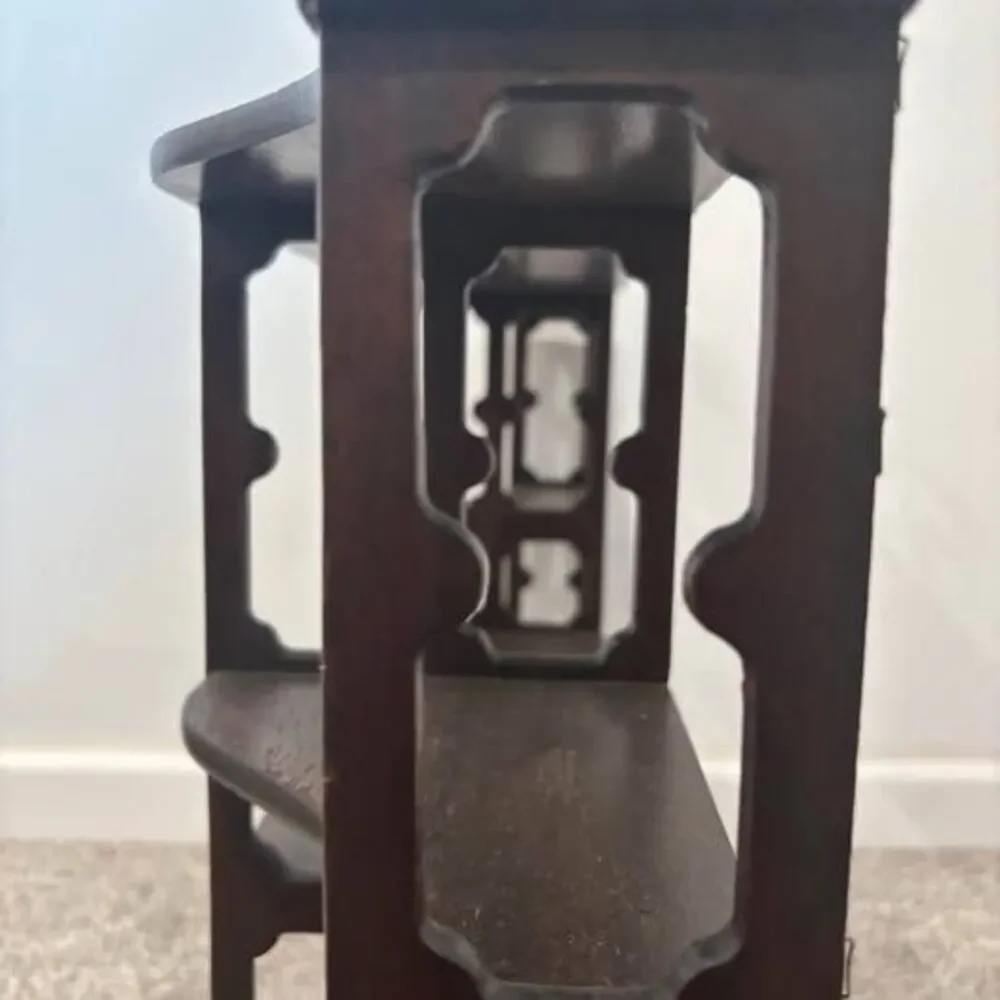 Unbranded gently used